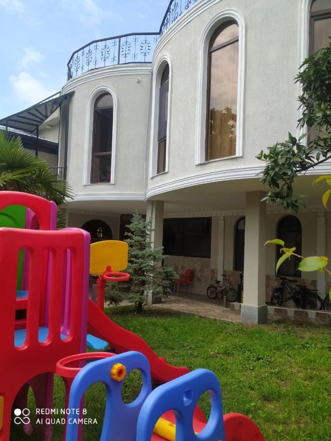 House On Moryakov 55 Chakvi Exterior foto